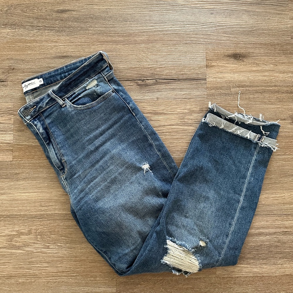 CJLA Chrissy Distressed Jeans